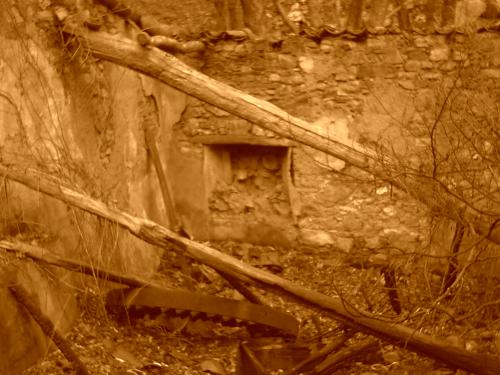 Fotografia de Elgard - Galeria Fotografica: Fotos de un principiante - Foto: Molino en ruinas II