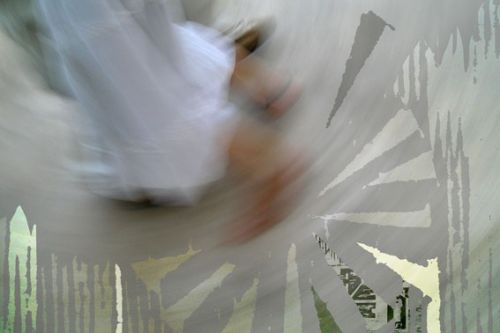 Fotografia de Vanessa Tio-Groset - Galeria Fotografica: Festa ao ritmo da chuva - Foto: Serie II- Foto 3