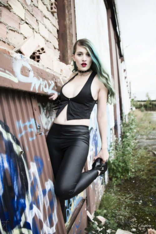 Fotografia de Carmen Sophie - Galeria Fotografica: Toni Chaptom - Foto: 