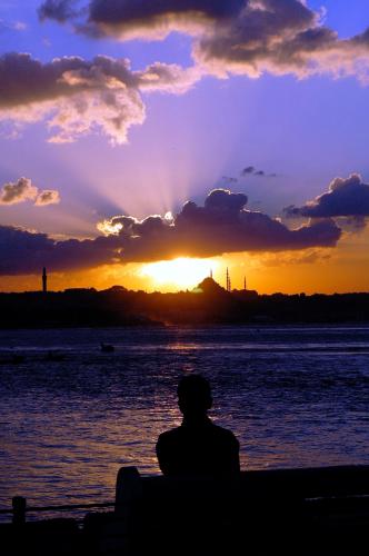 Fotografia de Cihancan - Galeria Fotografica: La Pasin Turca - Foto: la esperanza y la soledad