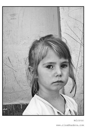 Fotografia de Difference - Galeria Fotografica: Wild Child - Foto: Mirror