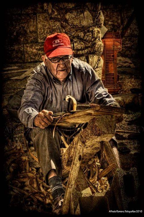 Fotografia de Alfredo Romero Fotografias - Galeria Fotografica: Oficios - Foto: Carpintero