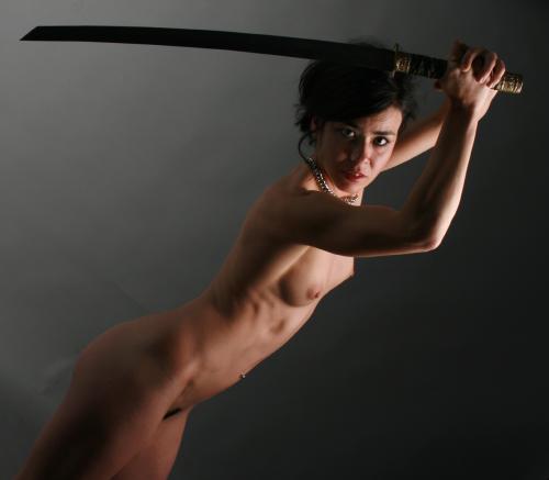 Fotografia de Manel Garcia - Galeria Fotografica: Mis visiones del desnudo (V) - Foto: Las chicas son guerreras (II)