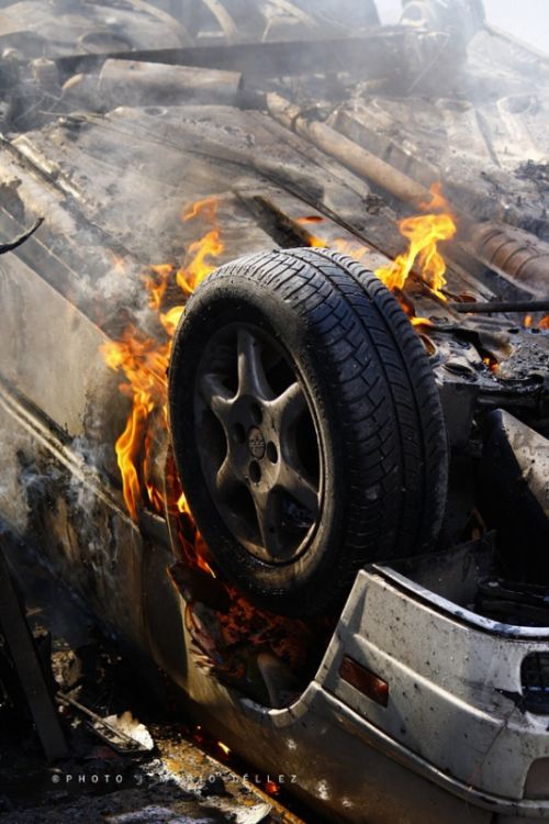 Fotografia de stilleto - Galeria Fotografica: Marchas y violencia en Chile - Foto: 