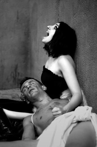 Fotografia de Jose Manchado - Galeria Fotografica: Proyectos personales - Foto: Forbidden Angels