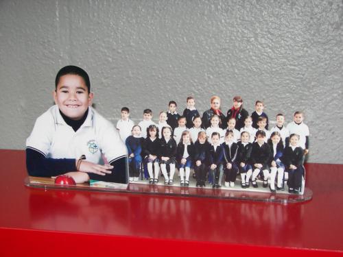 Fotografia de REALIMAGE MEXICO - Galeria Fotografica: FOTOESCULTURAS - Foto: ESCOLAR  NI�O Y SU GRUPO						