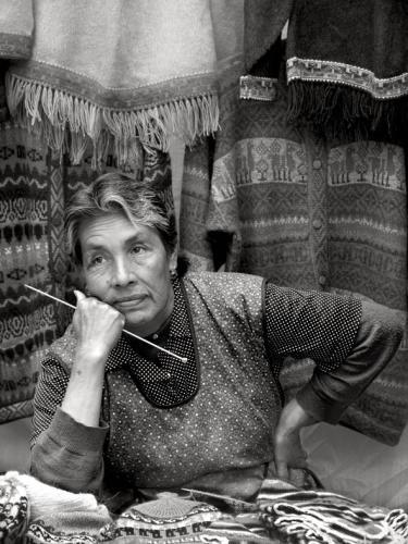 Fotografia de gabriel j. garcia - Galeria Fotografica: peru - Foto: mujer en el mercado