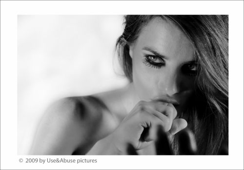 Fotografia de Use&Abuse fotografa y diseo multimedia - Galeria Fotografica: Falso Cabaret - Foto: Material para promocin