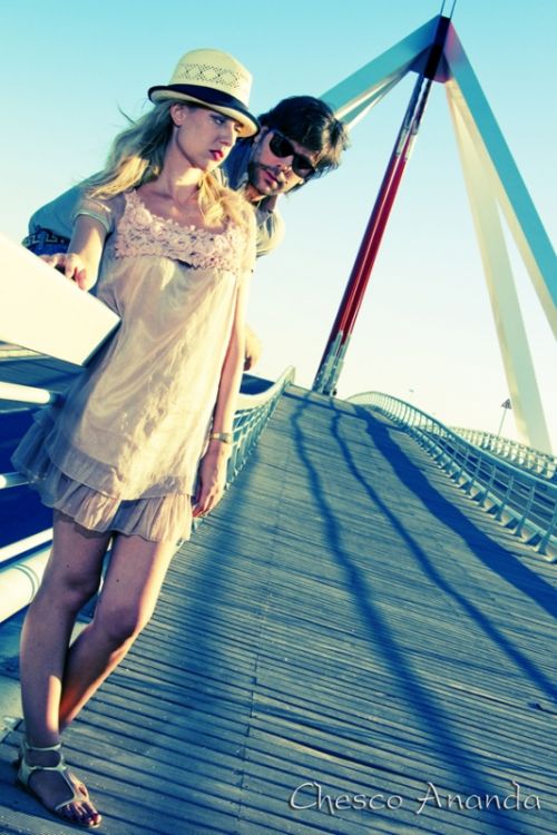 Fotografia de Chesco Ananda Fotograf�a - Galeria Fotografica: Book - Foto: 