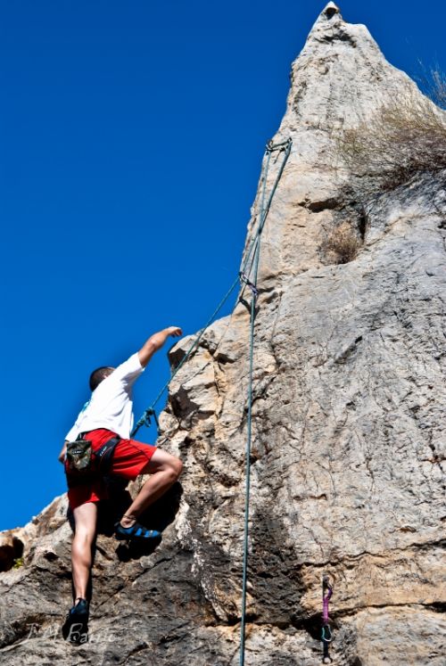 Fotografia de SeMiEntrenador - Galeria Fotografica: Escalada Deportiva - Foto: Alcanzando la cumbre