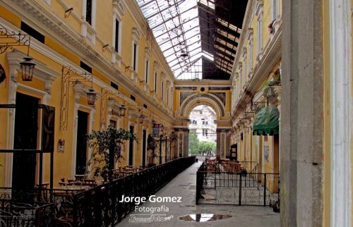 Fotografia de compufoto - Galeria Fotografica: Pasaje Enrquez - Foto: Pasaje Enriquez 3