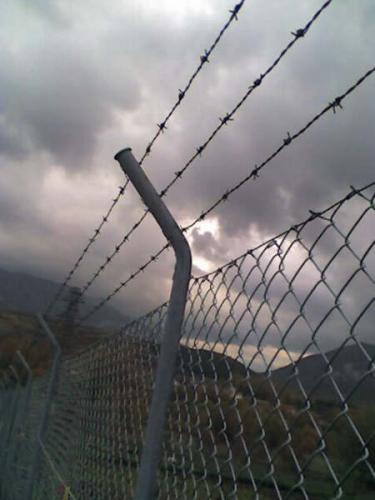 Fotografia de Eva Ruiz - Galeria Fotografica: inicio de una vida - Foto: la valla