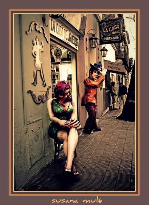 Fotografia de Estudio Fotogrifico Susana Mul - Galeria Fotografica: Retratos en estudio - Foto: Muecos de Gasparini en la Boca