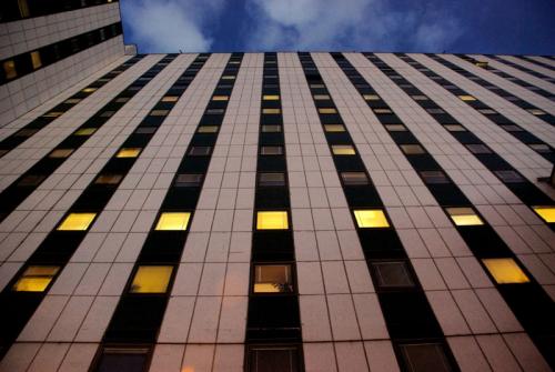 Fotografia de theiban - Galeria Fotografica: Madrid City, fotografias - Foto: Fachadda del Hospital y tal