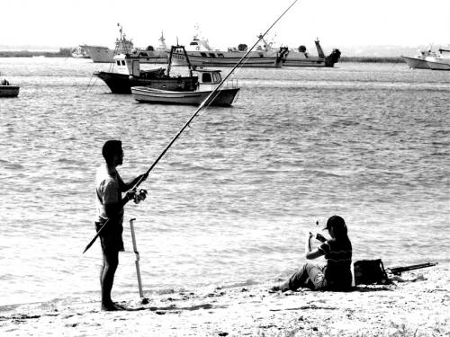 Fotografia de MILUNO estudio creativo - Galeria Fotografica: Fotos en b/n de Pablo del Molino - Foto: Hoy pican