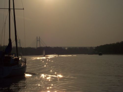 Fotografia de tavo64 - Galeria Fotografica: ROSARIO DESDE EL RIO - Foto: 