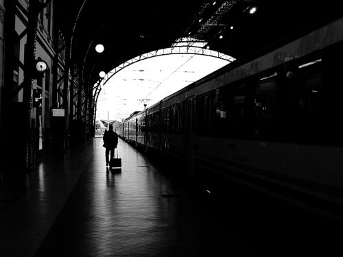 Fotografia de J. Garca - Galeria Fotografica: arquitecturas confrontadas - Foto: viajero