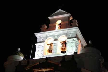 Fotografia de Davided88 - Galeria Fotografica: Quito - Foto: Campanario							