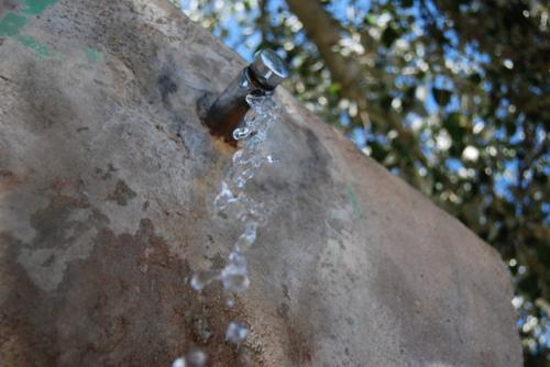 Fotografia de jimyrossi - Galeria Fotografica: EL VERDADERO ARTE ESTA EN LA CALLE - Foto: agua