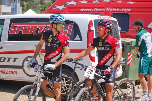 Fotografia de Roberto Bolaos - Galeria Fotografica: Cto. Espaa MTB Becerril de la Sierrra - Foto: 