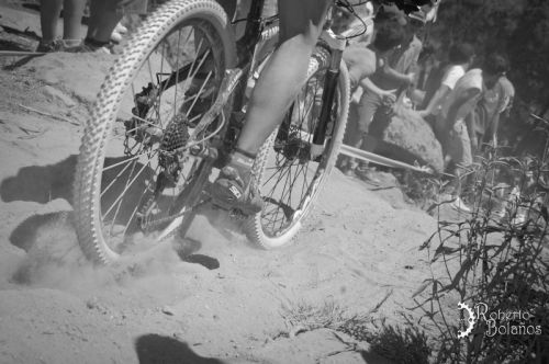 Fotografia de Roberto Bolaos - Galeria Fotografica: Cto. Espaa MTB Becerril de la Sierrra - Foto: 
