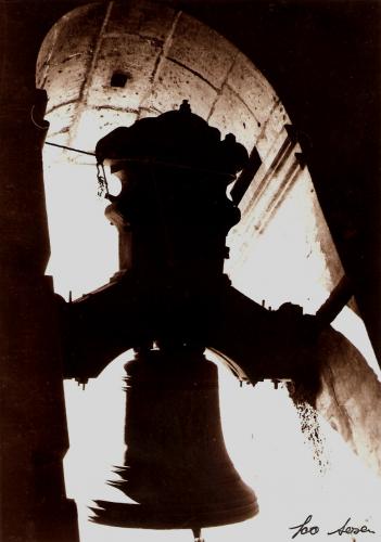 Fotografia de fotografia artistica y social - Galeria Fotografica: nostalgia de un fotografo - Foto: campana