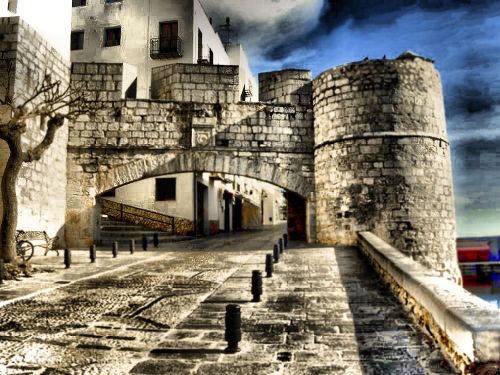 Fotografia de TORIL - Galeria Fotografica: CIUDAD EN EL MAR - Foto: 