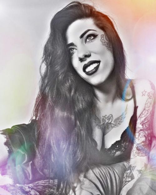 Fotografia de Lawra Moon - Galeria Fotografica: Laura Perez - Foto: 