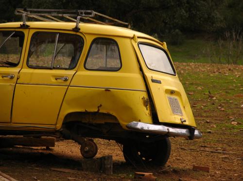 Fotografia de Daniel Calle Haut - Galeria Fotografica: Grade 2 - Foto: Renault 4