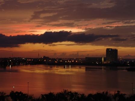 Fotografia de Jos Ma. Alva Lefaure - Galeria Fotografica: Amaneceres y Atardeceres en Cancn - Foto: 