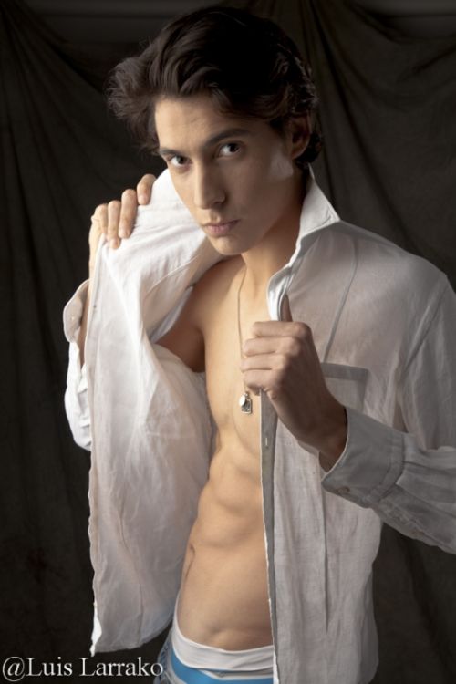 Fotografia de Luis Larrako - Galeria Fotografica: Richard - Foto: 