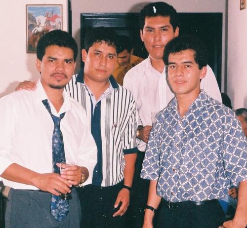 Fotografia de juan carlos - Galeria Fotografica: ARTISTICA - Foto: 	Los muchachos de mi barrio							