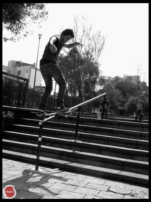 Fotografia de henrydnb - Galeria Fotografica: Skate equal to Life/ Skate igual a vida - Foto: Rios 