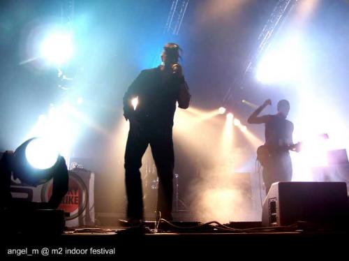 Fotografia de angel_m - Galeria Fotografica: m2 - monegros indoor festival - Foto: black strobe_01