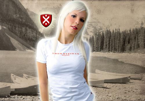 Fotografia de Thor Steinar - Galeria Fotografica: Fotos proyector con modelo Mara Rengel - Foto: T-shirt TS Logo