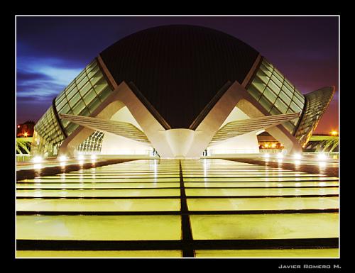 Fotografia de RinconGrafico - Galeria Fotografica: Ciudad de las Artes - Foto: Hemisferic