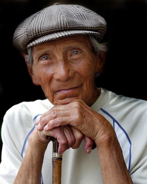 Fotografia de noubook - Galeria Fotografica: Retratos - Foto: Anciano