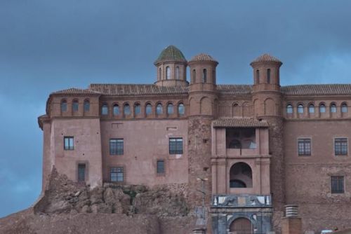 Fotografia de Nichamer - Galeria Fotografica: Lugares de Espa�a - Foto: Castillo Palacio del Papa Luna