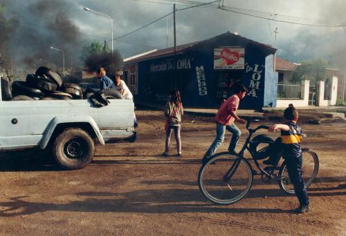 Fotografia de fotosalvi - Galeria Fotografica: sociedad argentina - Foto: ni�os piqueteros4