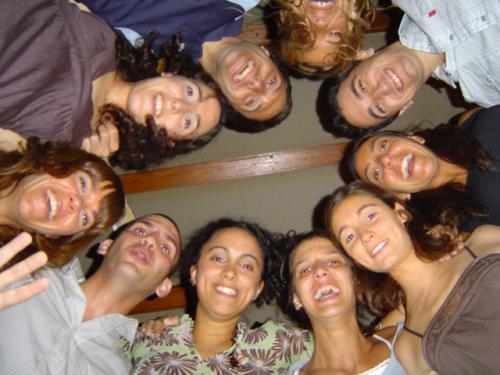 Fotografia de Matias - Galeria Fotografica: Cumplea�os 2005 2da Parte - Foto: la ronda es una foto clasica....