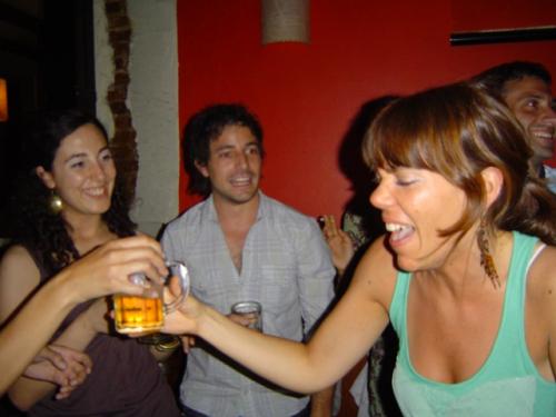 Fotografia de Matias - Galeria Fotografica: Cumplea�os 2005 2da Parte - Foto: al fin se empezaron a entonar II...