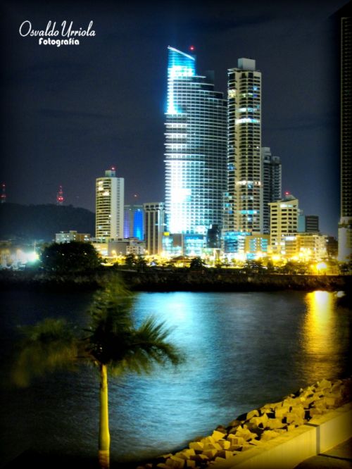 Fotografia de Osvaldo Urriola - Galeria Fotografica: Pinceladas de Panam - Foto: 