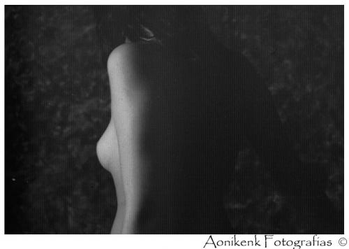 Fotografia de Aonikenk.fotografias - Galeria Fotografica: Figuras al Desnudo - Foto: Contornos