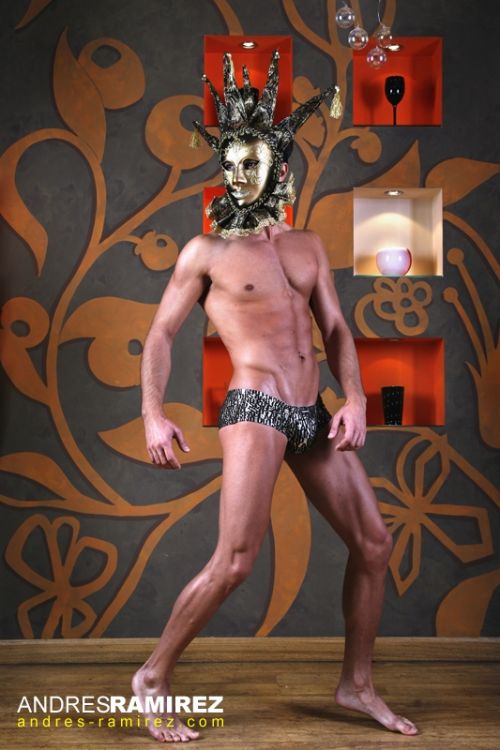 Fotografia de ANDRS RAMREZ  photographer - Galeria Fotografica: HUNGER FOR GLORY - Foto: 