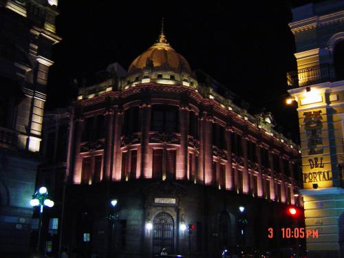 Fotografia de Ricardo Orellana - Galeria Fotografica: Retratos - Foto: Paseo por Puebla