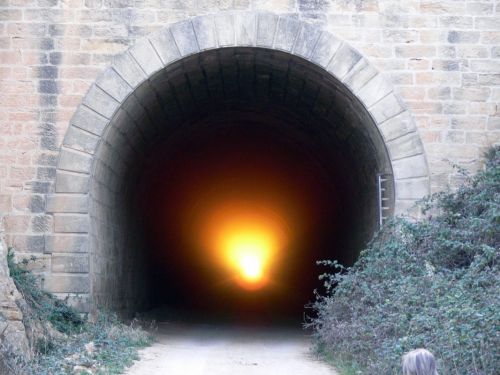 Fotografia de Bonfil - Galeria Fotografica: Tunel del Equinocio - Foto: Tunel del Equinocio