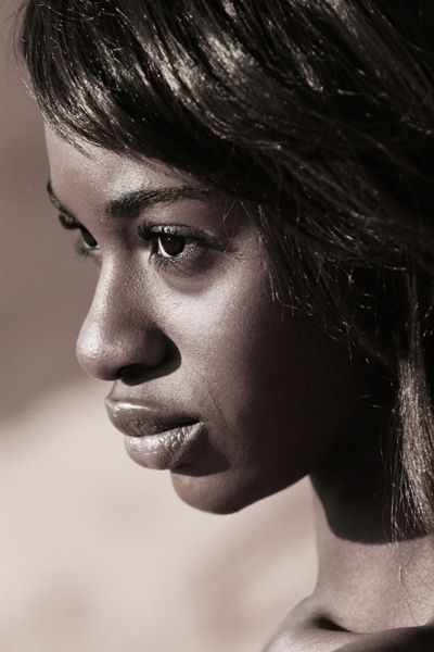 Fotografia de peter cipov - Galeria Fotografica: retrato - Foto: black magic woman