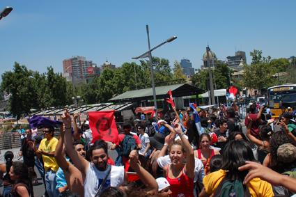 Fotografia de mogrol - Galeria Fotografica: CHILE (La muerte de un dictador) - Foto: 