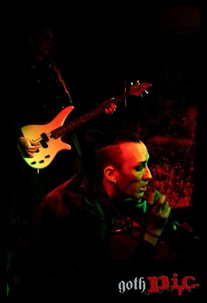 Fotografia de goth pic - Galeria Fotografica: Primer Banda de gothic Rock Uruguaya desde 1987, RRRRRRR. - Foto: 
