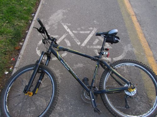 Fotografia de PABLO - Galeria Fotografica: Prespectiva - Foto: Bici en bici